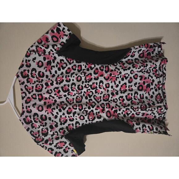 Womens Leopard Print Scrub Top with Zipper - Picture 3 of 3